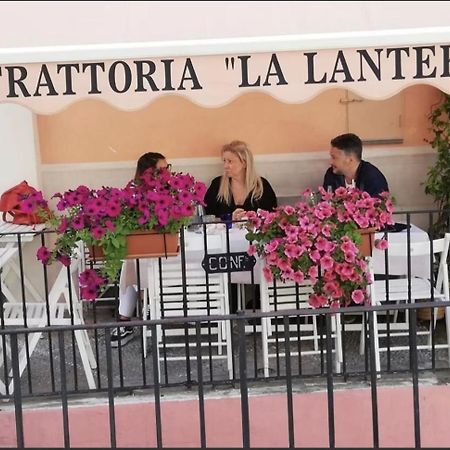 Hotel Lanterna Corniglia Exterior foto